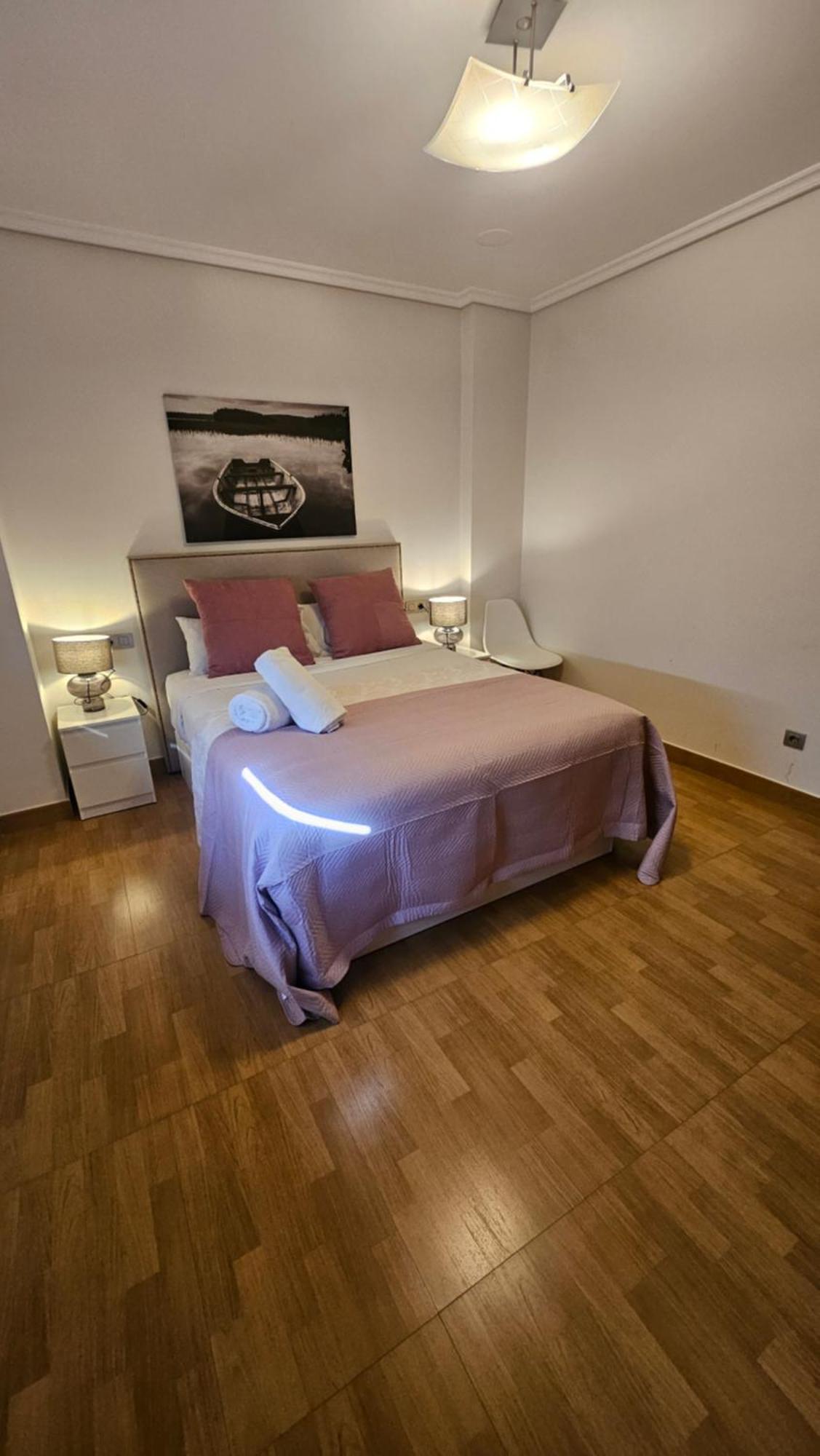 Vivienda Con Increibles Vistas A La Playa De Riazor Apartment Ла Коруня Екстериор снимка