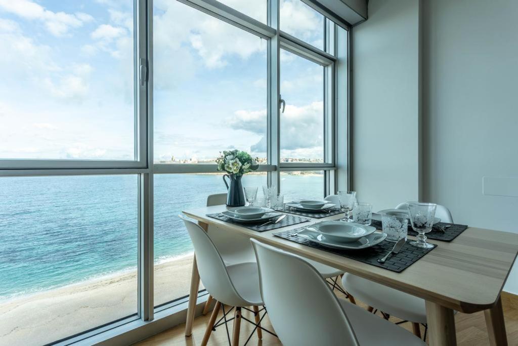 Vivienda Con Increibles Vistas A La Playa De Riazor Apartment Ла Коруня Екстериор снимка